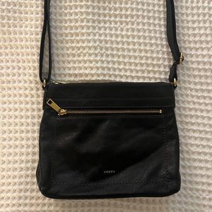 Fossil Adjustable Leather Crossbody Bag (O/S, Black)